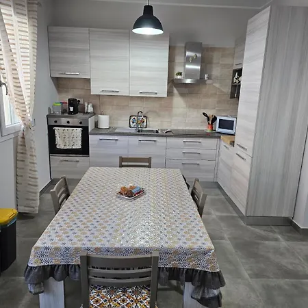 A Casa Di Antonella - Via Tagliamento Lägenhet