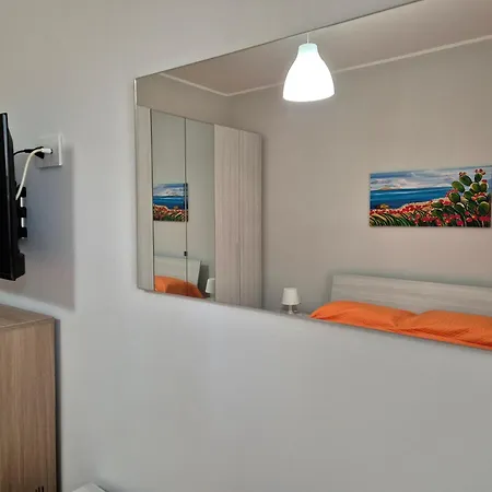 A Casa Di Antonella - Via Tagliamento Lägenhet *